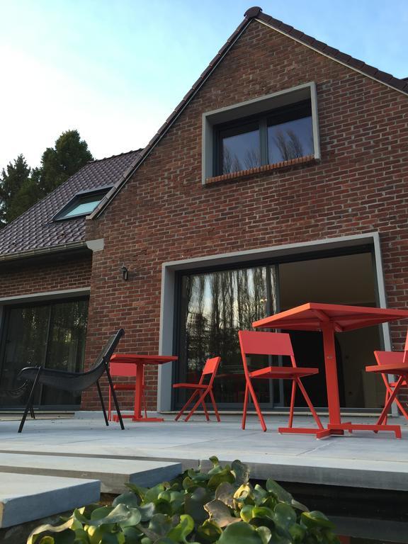 Le Domaine Des Loups Hotel Souchez Kültér fotó